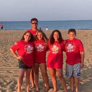 Meet your Posher, Michele